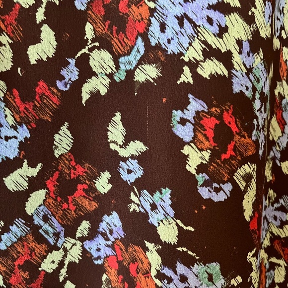 Ganni Printed Light Crepe Ruffle V-Neck Raglan Dress in Meadow Azure Blue 34 - Picture 13 of 16